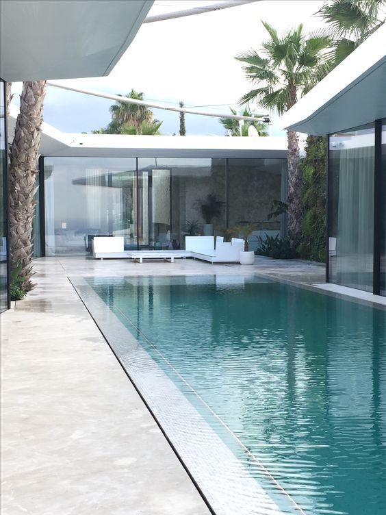 Jenis Kolam Renang Berdasarkan Sistem Sirkulasi.